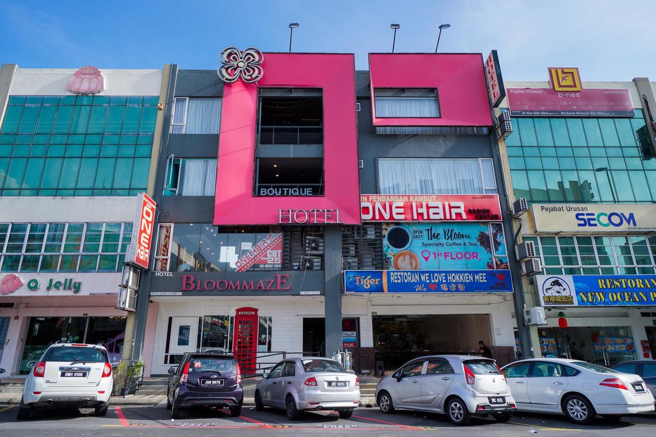 Bloommaze Boutique Hotel Puchong Exterior photo